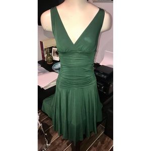 NWT $240 BCBG MAXAZRIA PETITES GREEN DRESS, SZ XSP